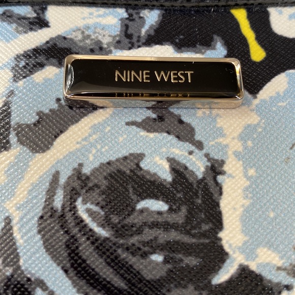 🎉HP🎉Nine West tote bag - Picture 7 of 17